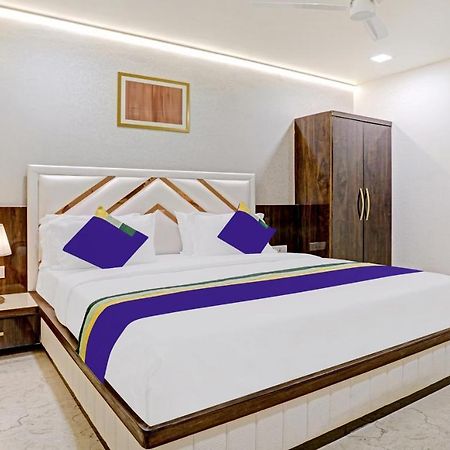 Treebo Premium Golden Bliss Trimurti Nagar Square Nagpur Esterno foto