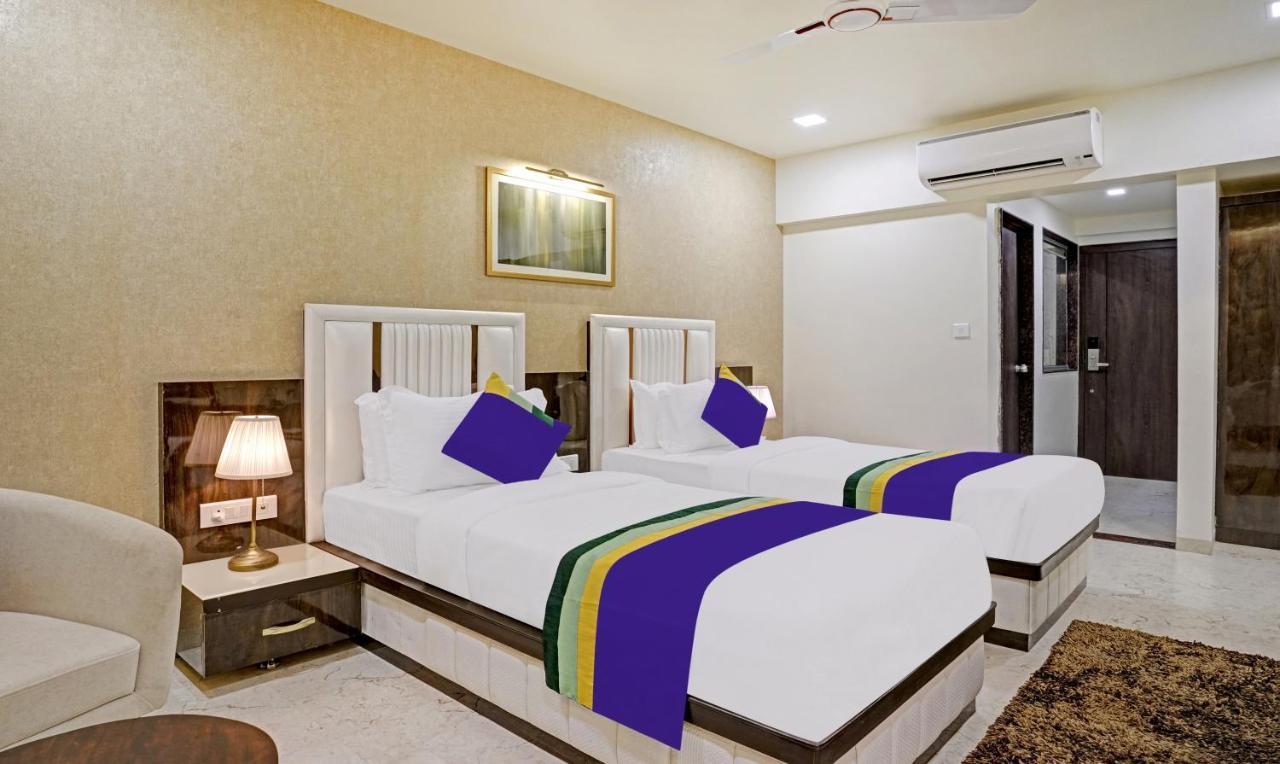 Treebo Premium Golden Bliss Trimurti Nagar Square Nagpur Esterno foto