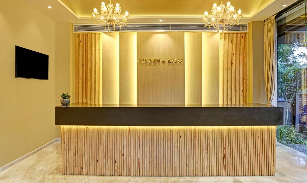 Treebo Premium Golden Bliss Trimurti Nagar Square Nagpur Esterno foto