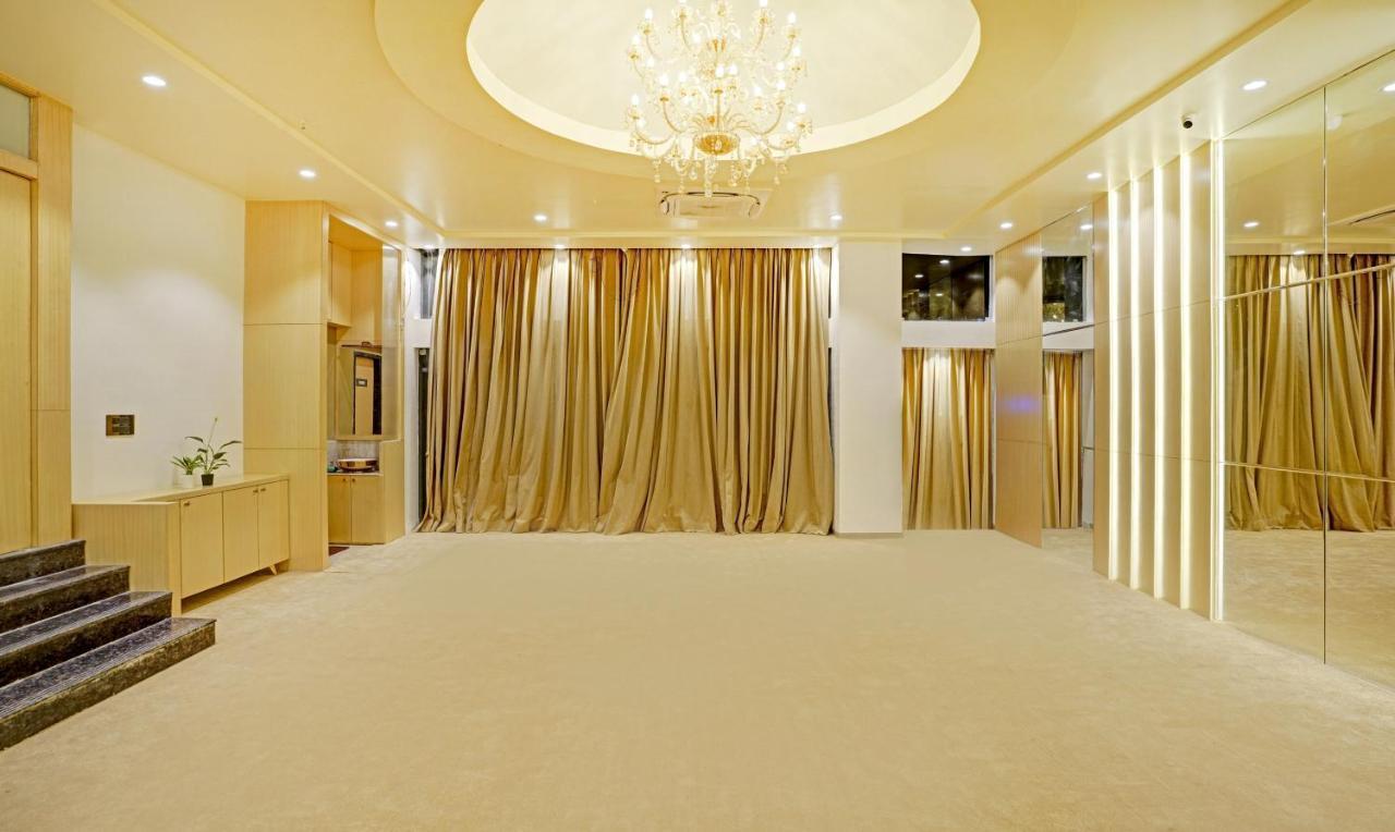 Treebo Premium Golden Bliss Trimurti Nagar Square Nagpur Esterno foto