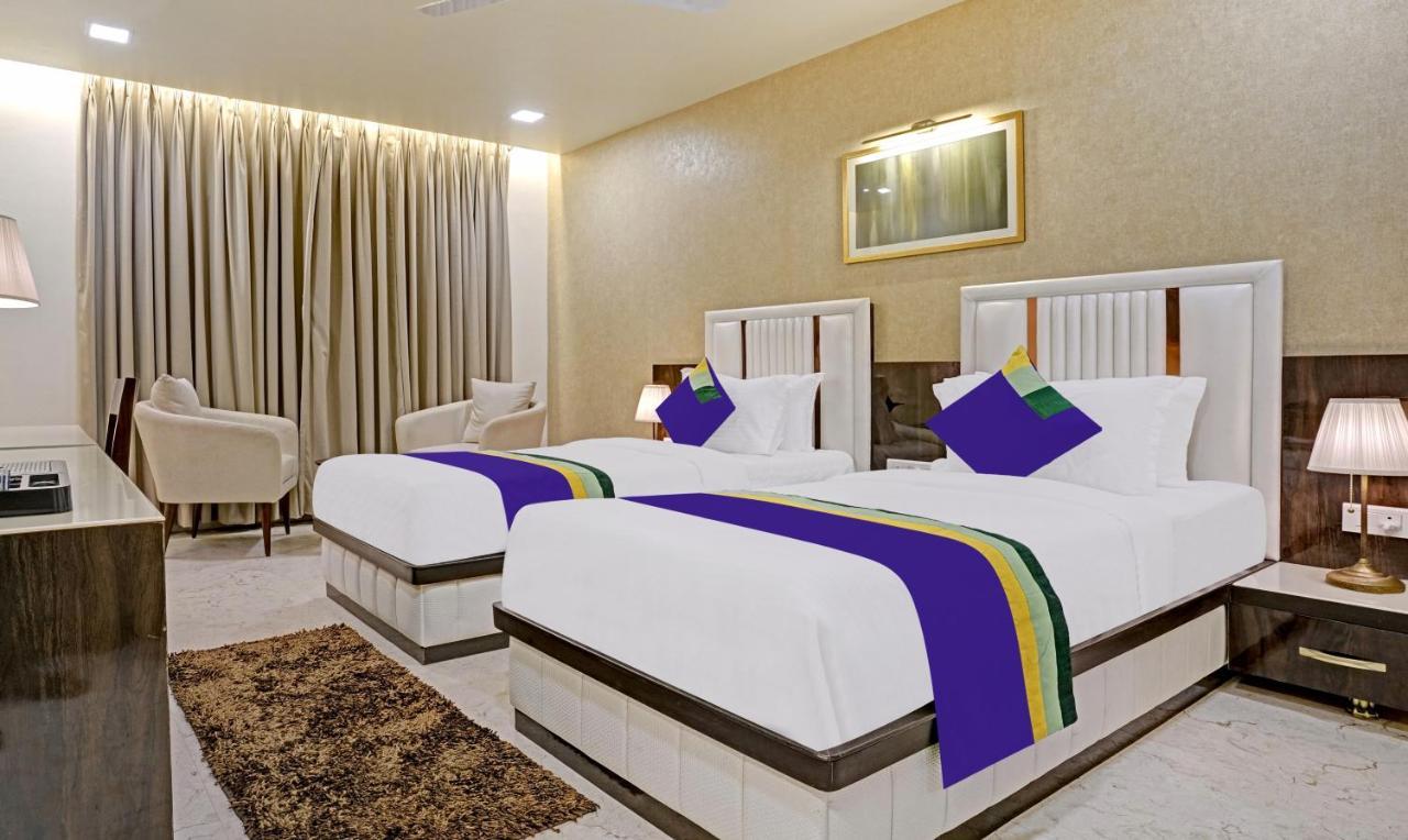 Treebo Premium Golden Bliss Trimurti Nagar Square Nagpur Esterno foto