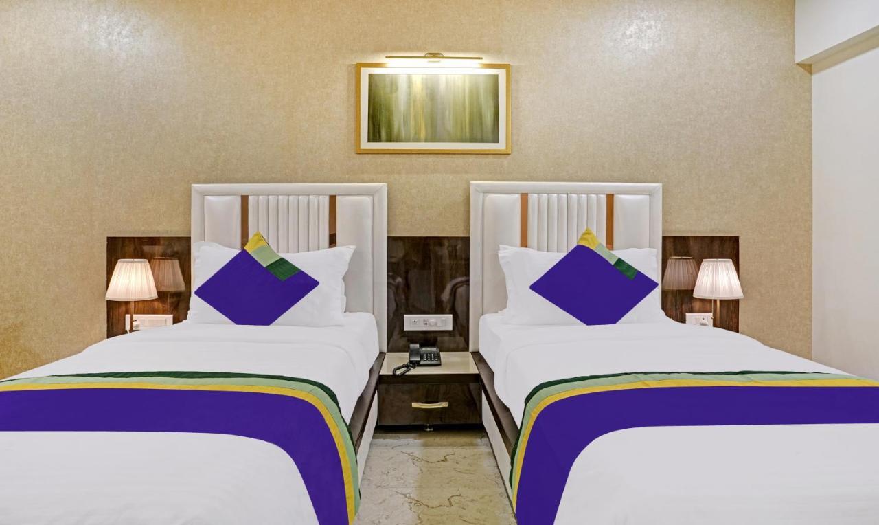 Treebo Premium Golden Bliss Trimurti Nagar Square Nagpur Esterno foto