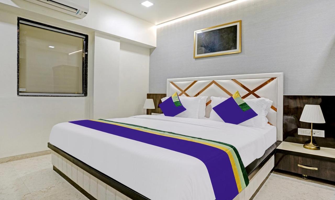 Treebo Premium Golden Bliss Trimurti Nagar Square Nagpur Esterno foto